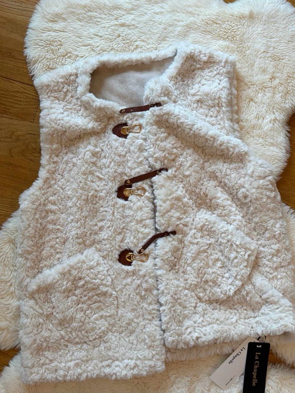 Women’s Cream Faux-Shearling Toggle Vest